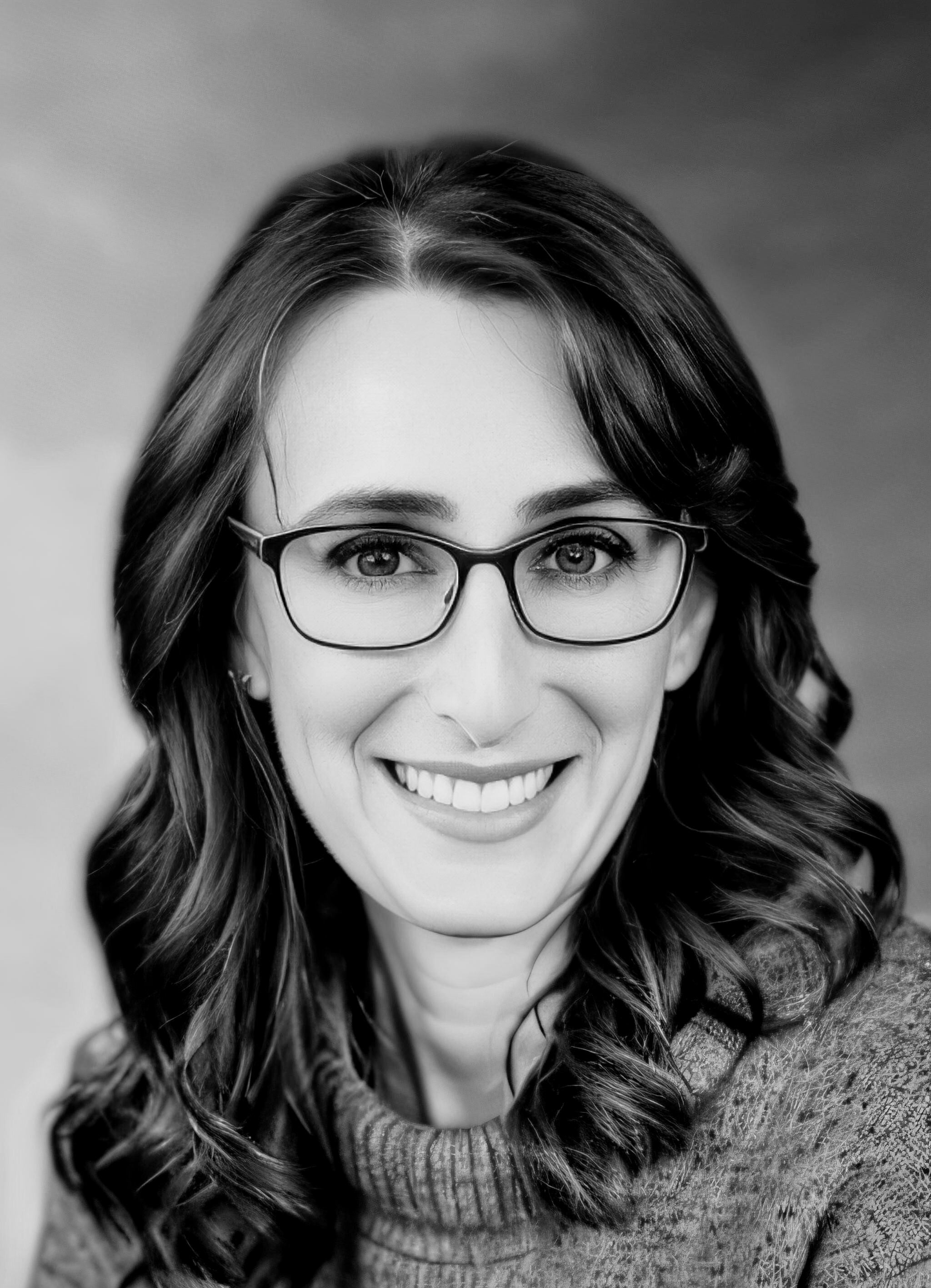 Shayne Adler Headshot